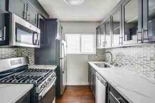 1042 Leighton Ave - Photo 1 of 1