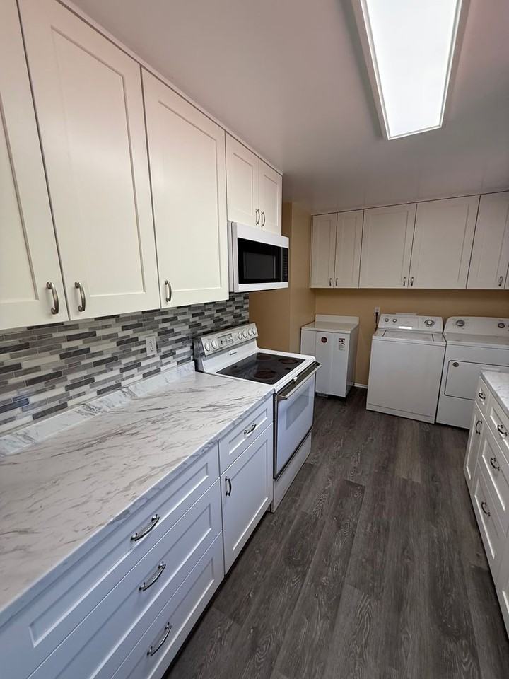 1408 Corona St - Photo 6 of 13