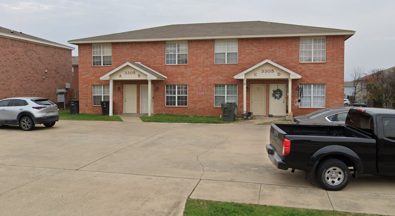 3305 Barcelona Dr - Photo 2 of 46