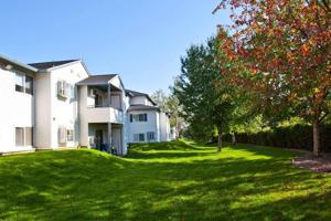 featured image of 12623 E Broadway Ave