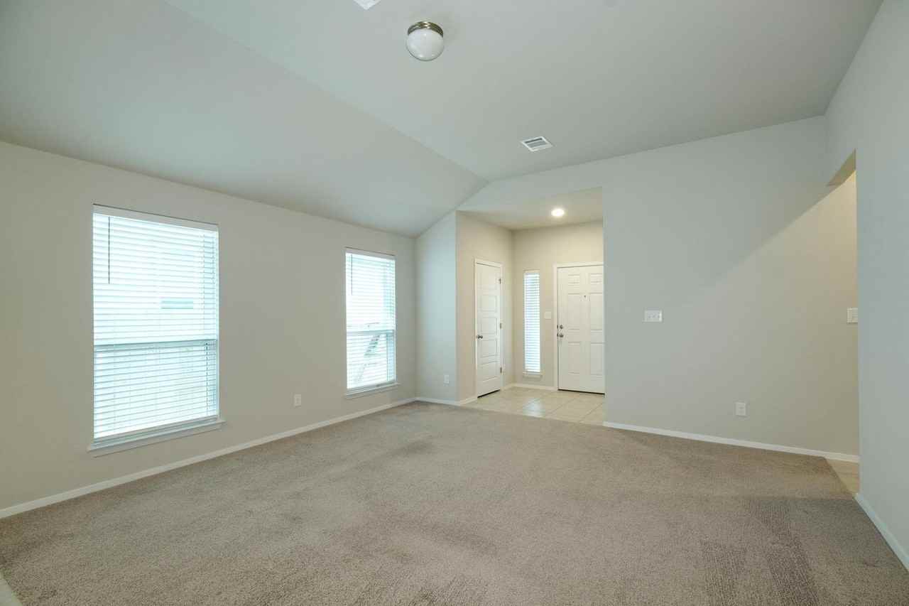 6045 Urbano Bend - Photo 2 of 13