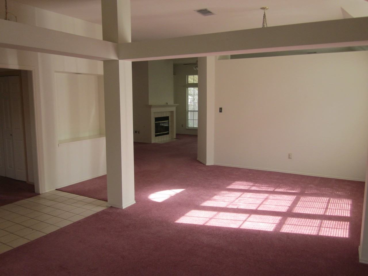 110 Benchmark St - Photo 6 of 6