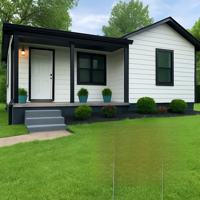 featured image of 1528 Wellworth Ave