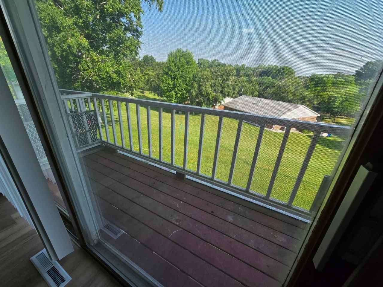 3029 Humboldt Rd - Photo 3 of 35