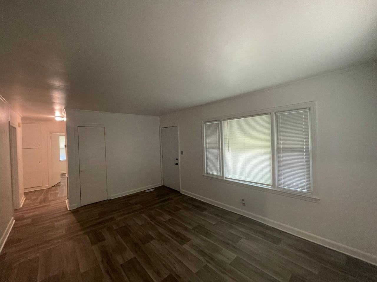 807 Memory Ln - Photo 2 of 18