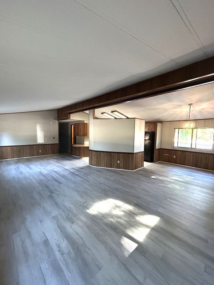 3504 181st Pl Ne - Photo 2 of 19