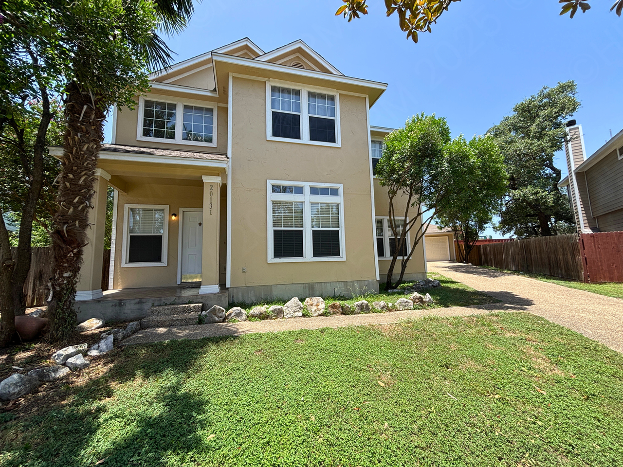 20131 Horizon Way - Photo 2 of 26