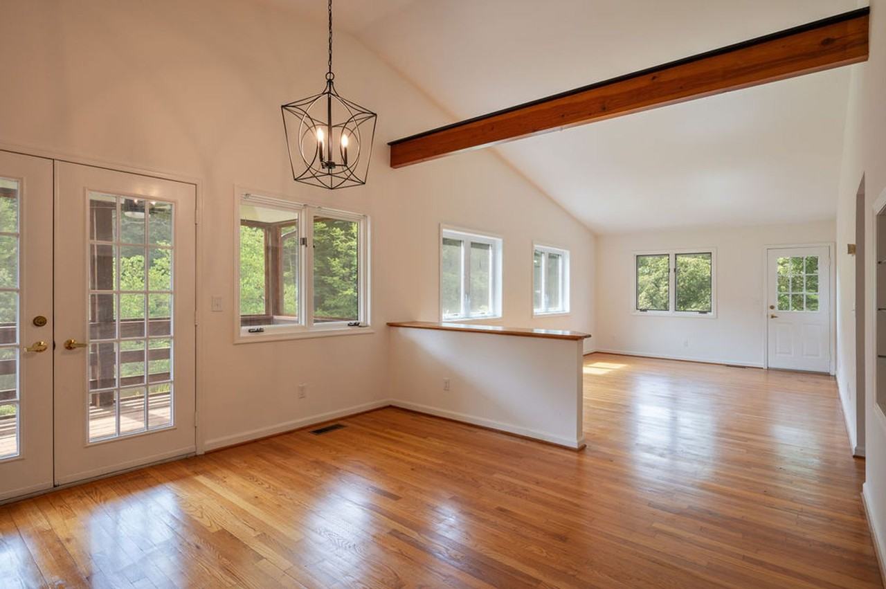 1285 Branchlands Dr - Photo 3 of 25