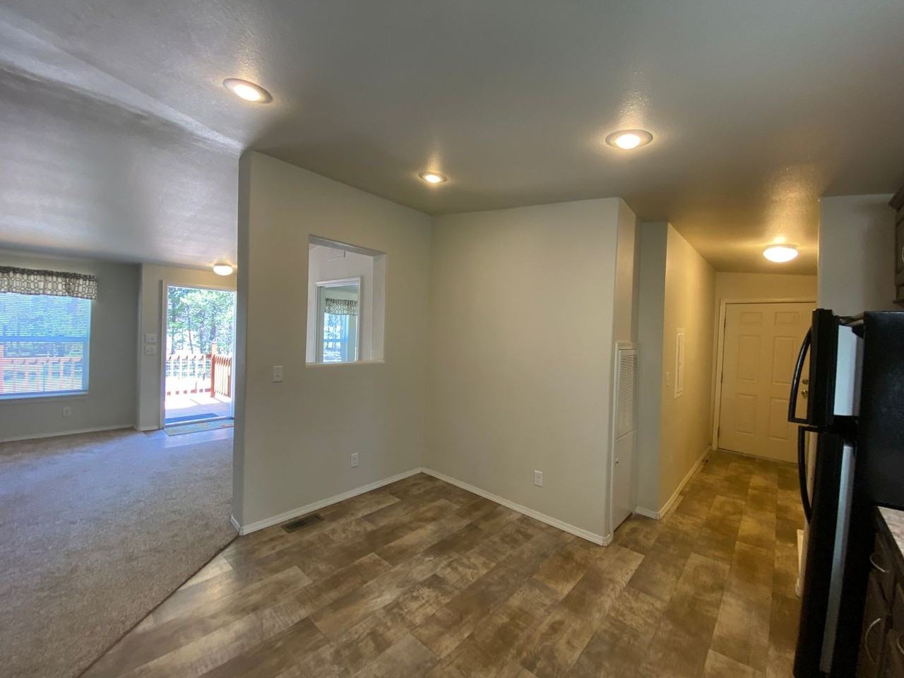 52515 Pine Dr - Photo 7 of 32