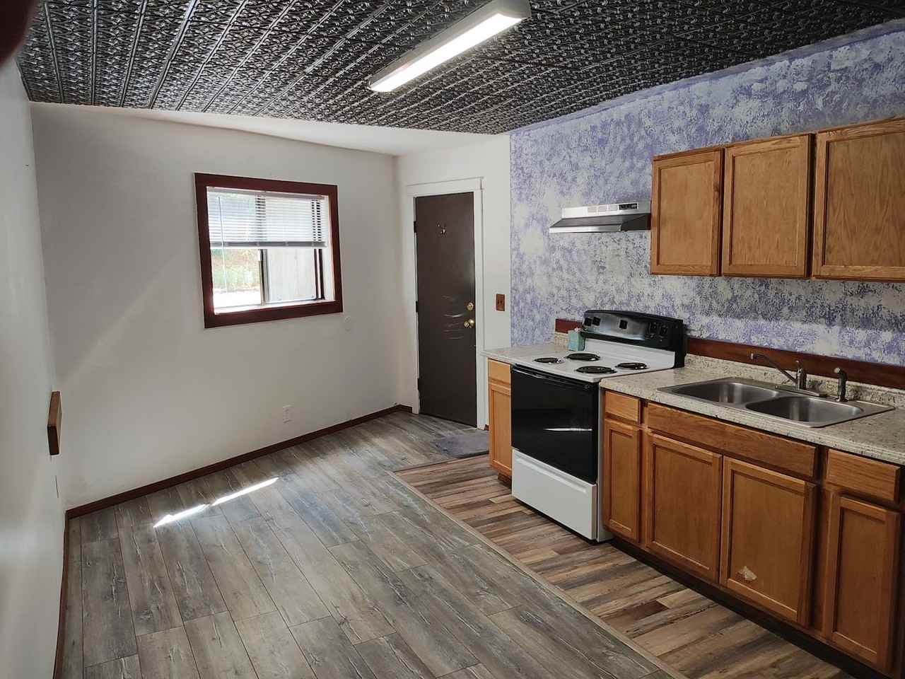 56 Sunset Ln #B - Photo 3 of 22