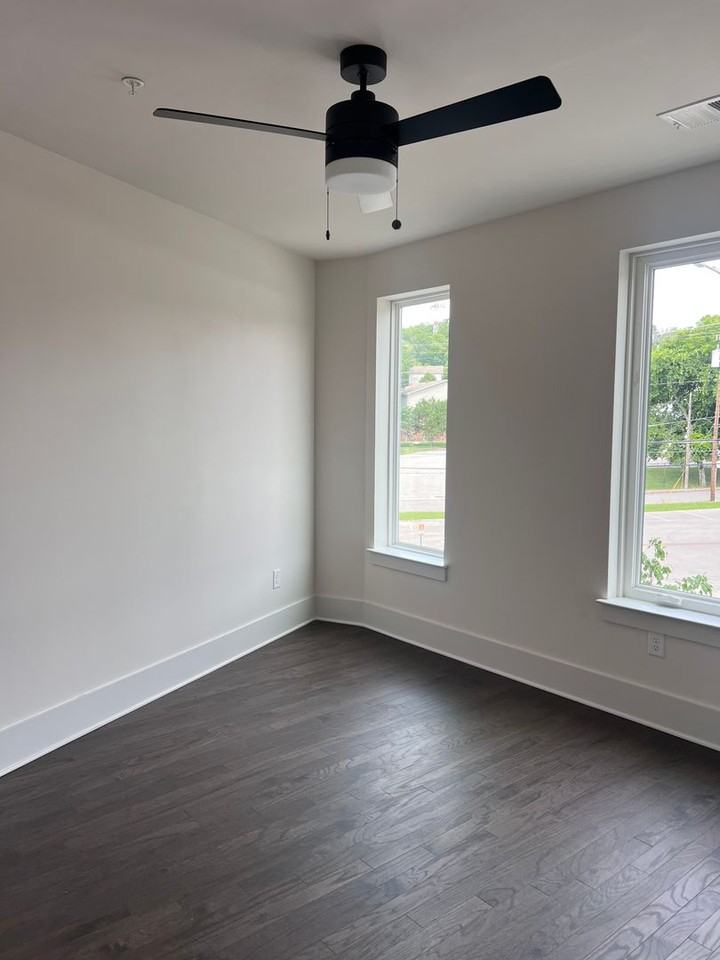 1507 Porter Rd #203 - Photo 2 of 12