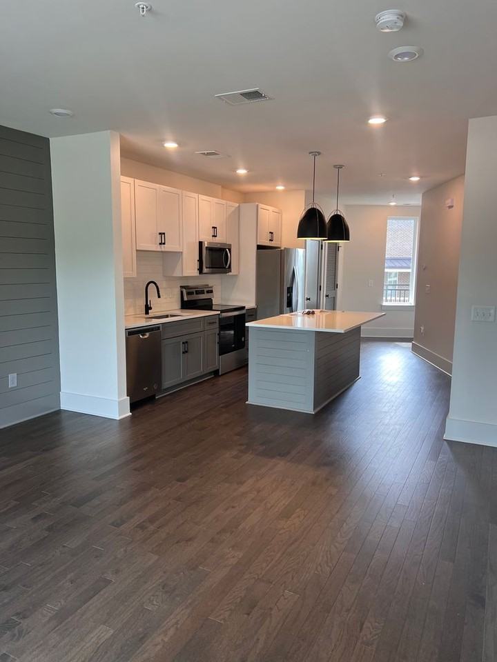 1507 Porter Rd #203 - Photo 5 of 12