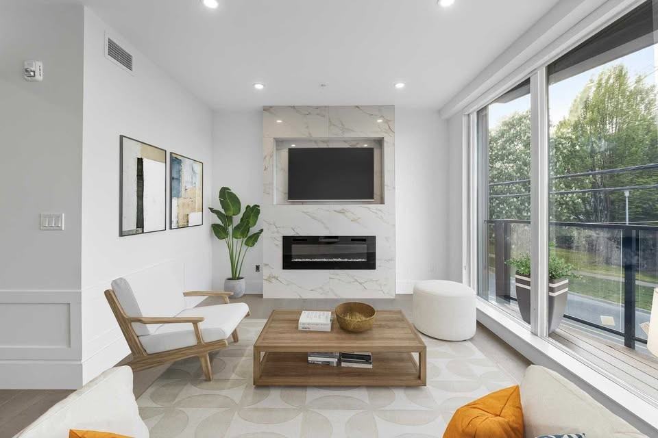 20286 Michaud Crescent #203