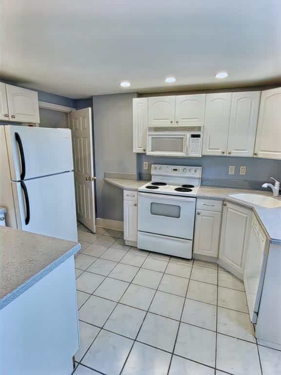 59 Walworth St #59 - Photo 2 of 28