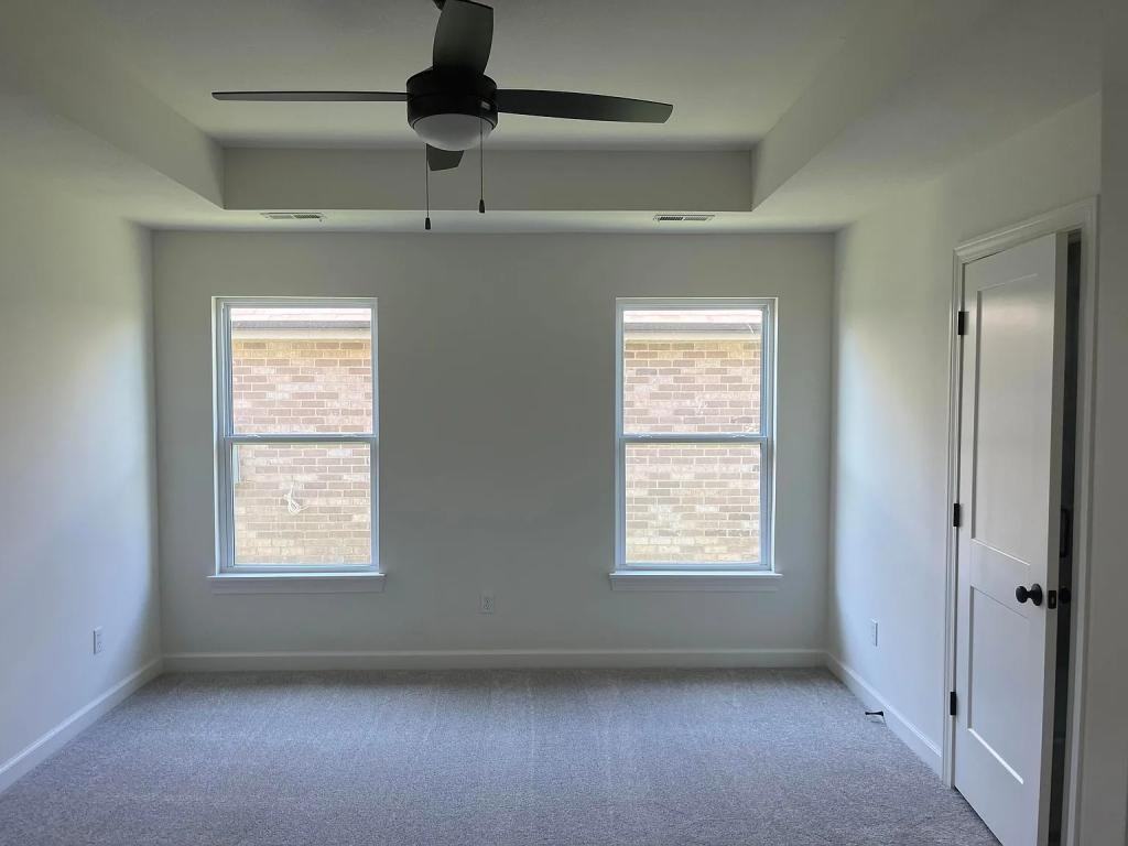 1817 Wes Milligan Ln - Photo 7 of 10