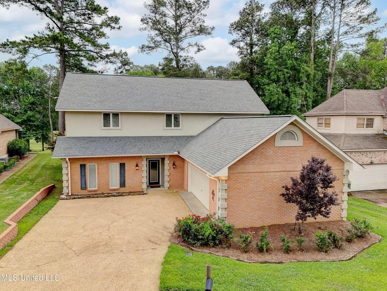 3099 E Fairway Dr - Photo 3 of 50