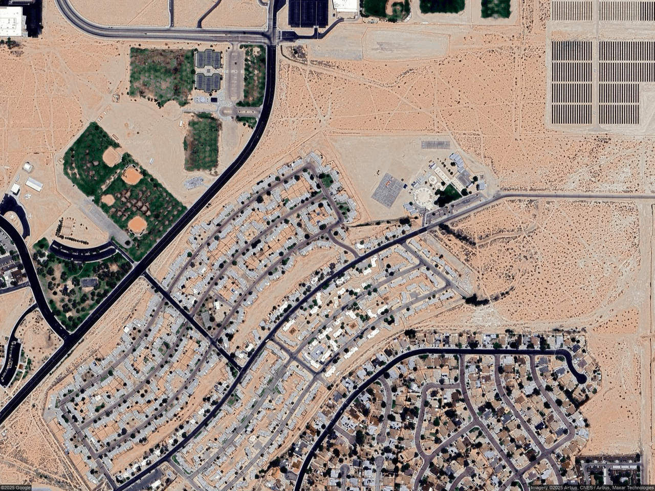 La Mirage Condos - Photo 2 of 2