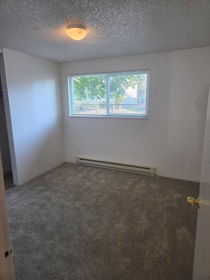 Greenwood Village Apartments - Photo 3 of 14