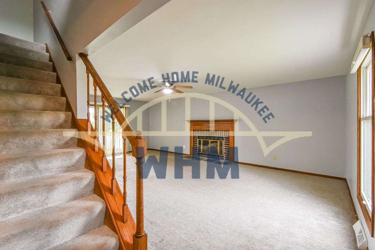 1511 Butler Dr - Photo 2 of 32