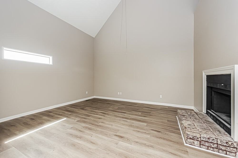 110 Bland Dr - Photo 4 of 17