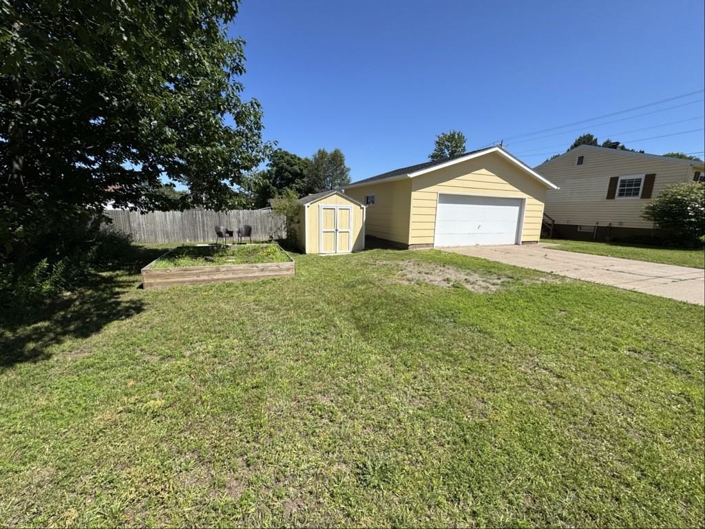 1900 Van Evera Avenue - Photo 2 of 12