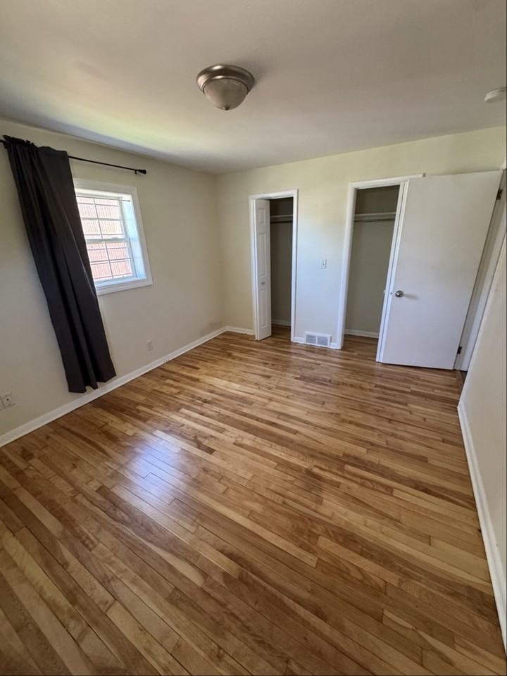 1900 Van Evera Avenue - Photo 6 of 12