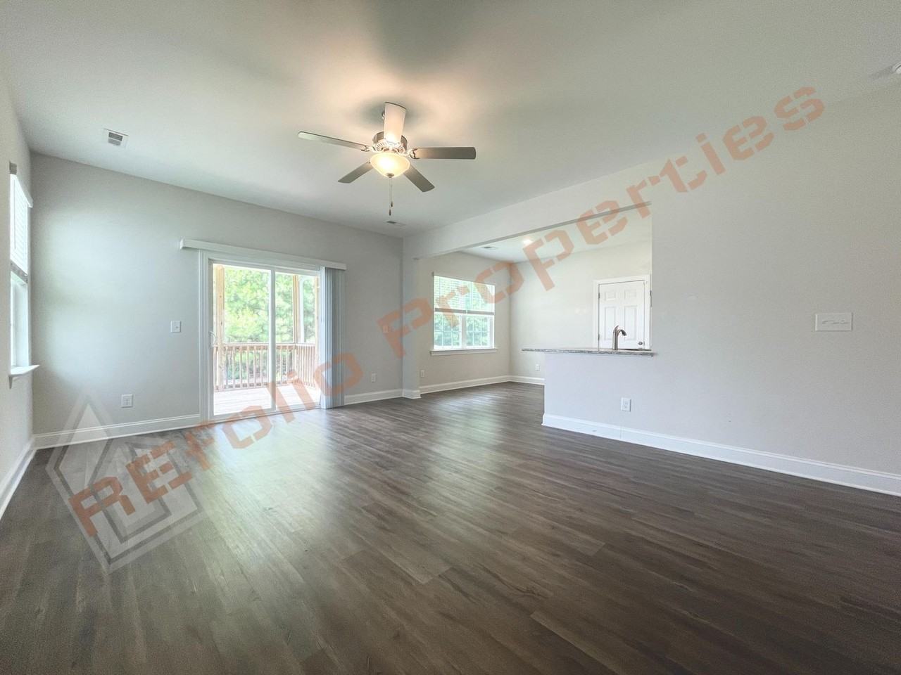 321 Quarryrock Rd - Photo 5 of 32