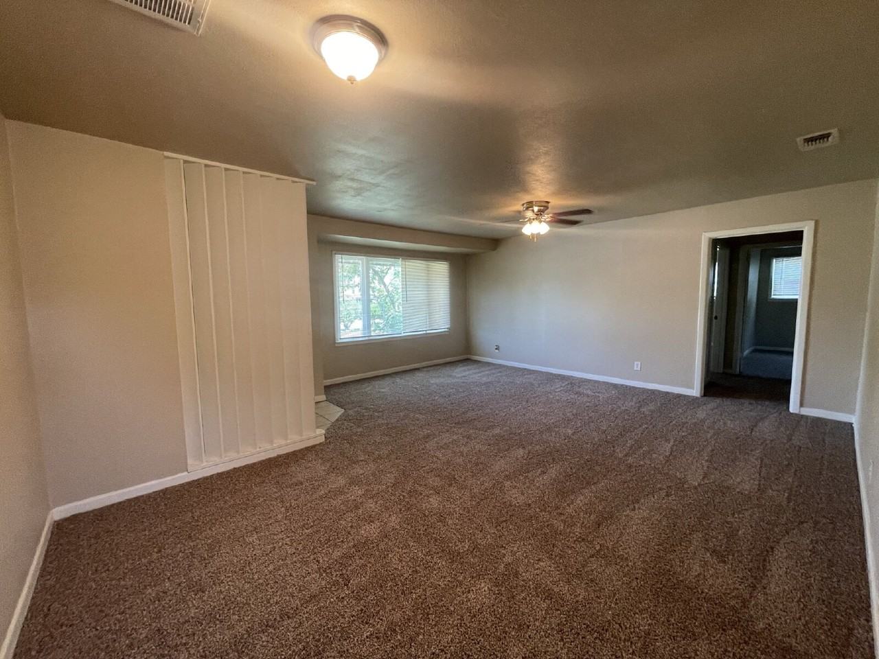 4509 36th St - Photo 4 of 11