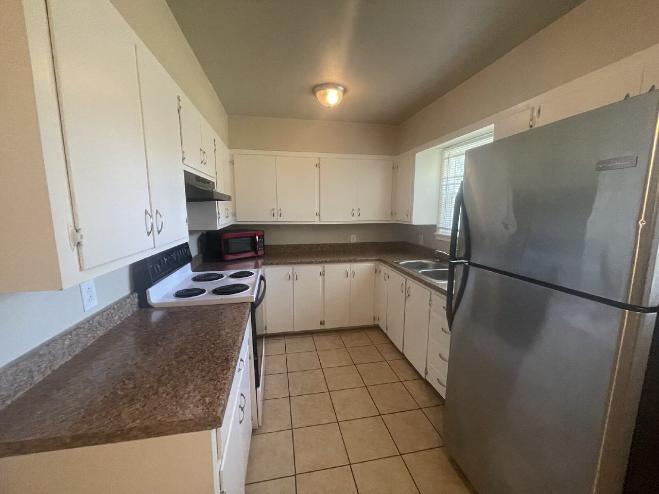 4509 36th St - Photo 6 of 11