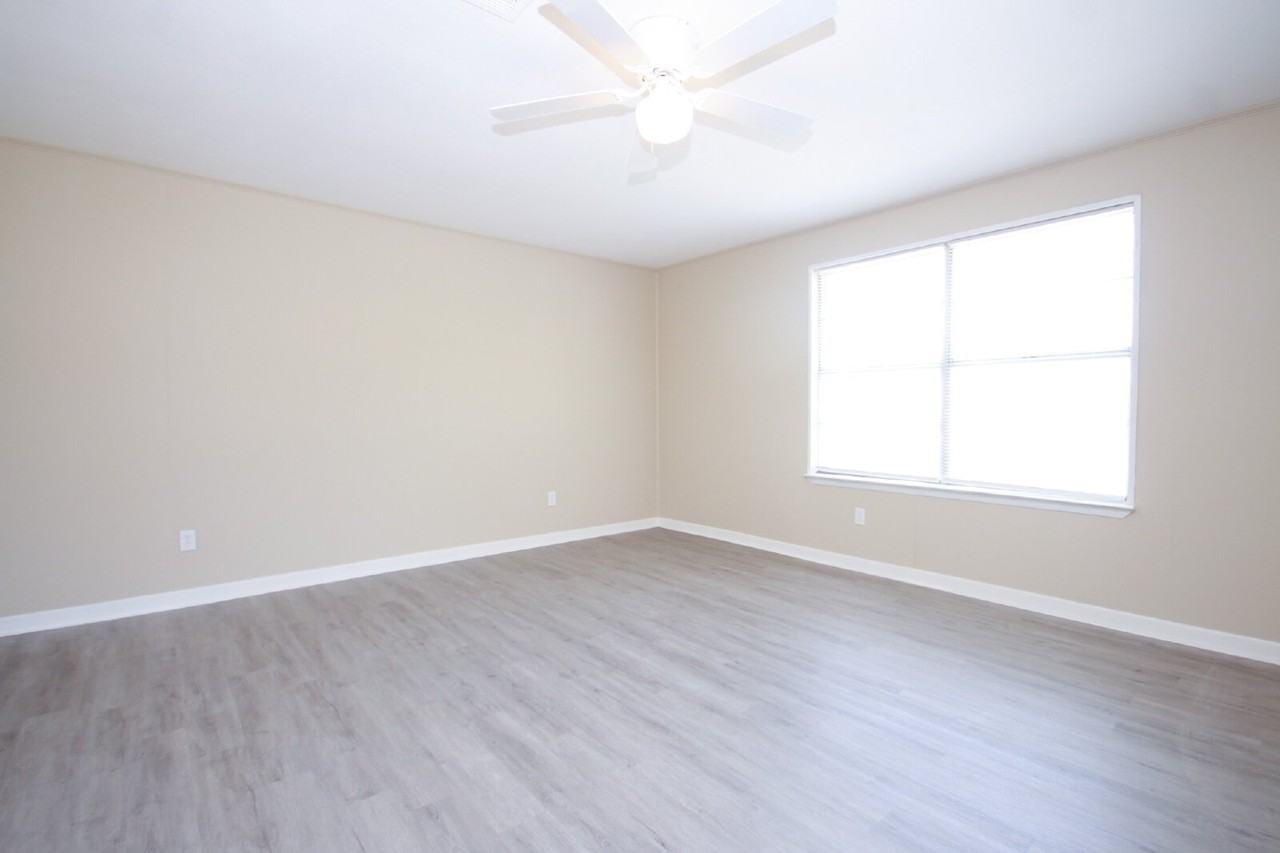 7055 Coronado Dr - Photo 2 of 20