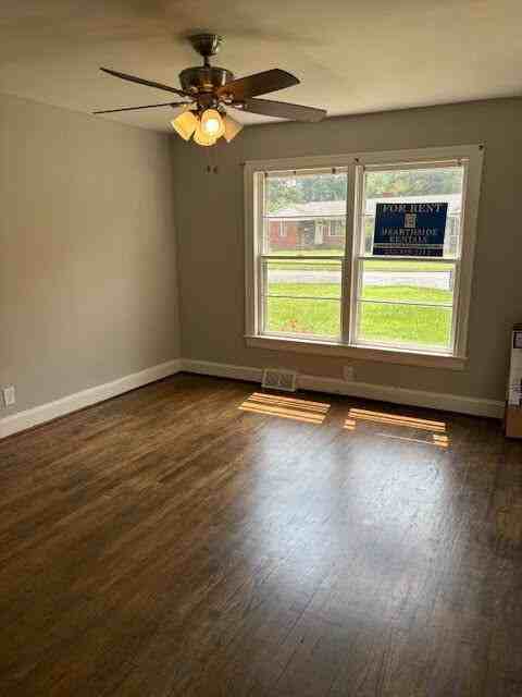 114 N. Meade Street-Unit B - Photo 2 of 19