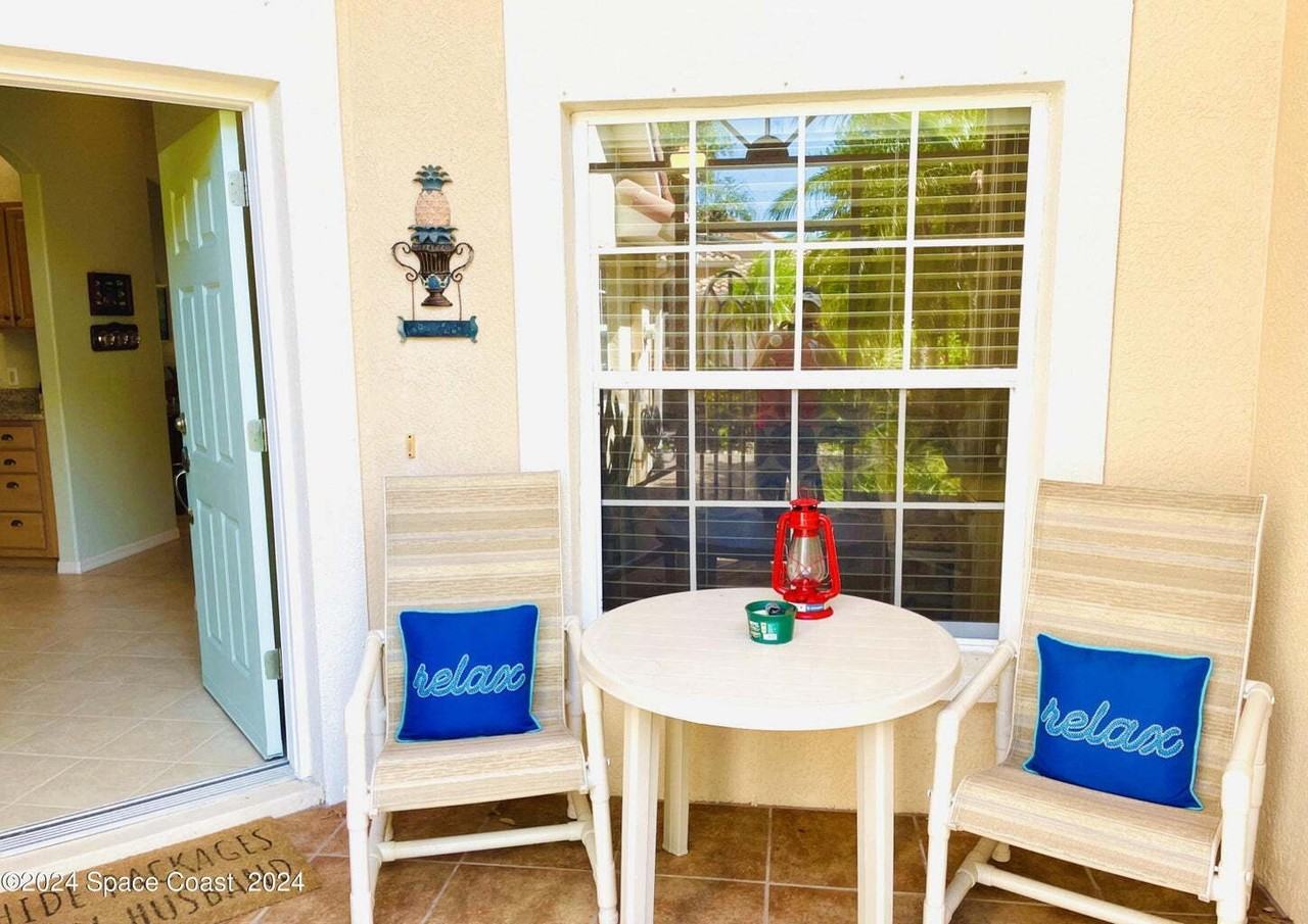 5569 Cord Grass Ln - Photo 2 of 15