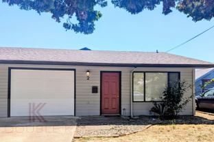 237 SE Clay St - Photo 1 of 1