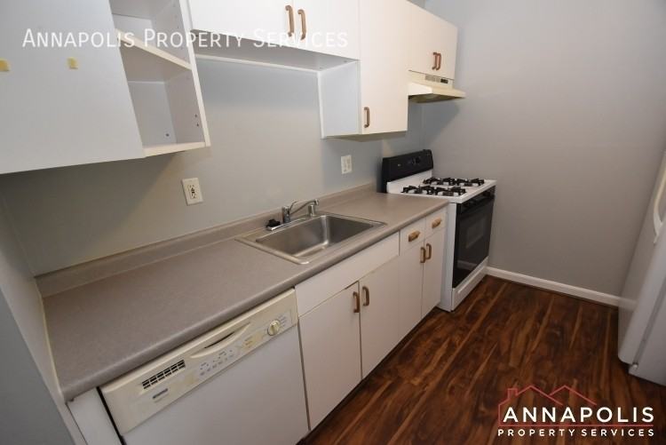 601 Oakland Hills Ct Apt 401 - Photo 3 of 15