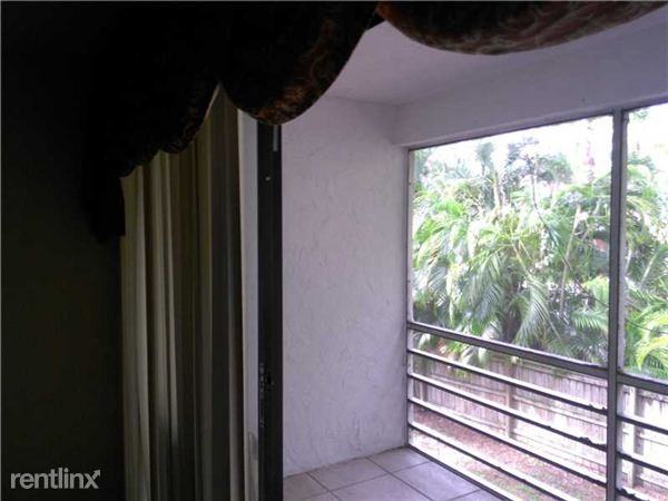 halstead - Photo 2 of 2