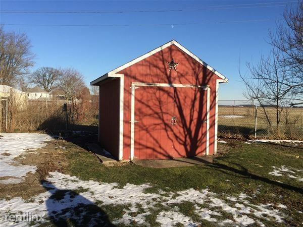 6442 Palmyra Rd - Photo 2 of 18