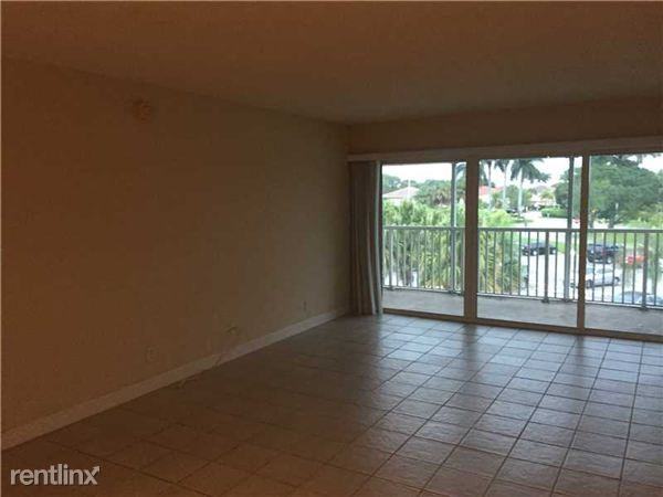 poinciana - Photo 2 of 2