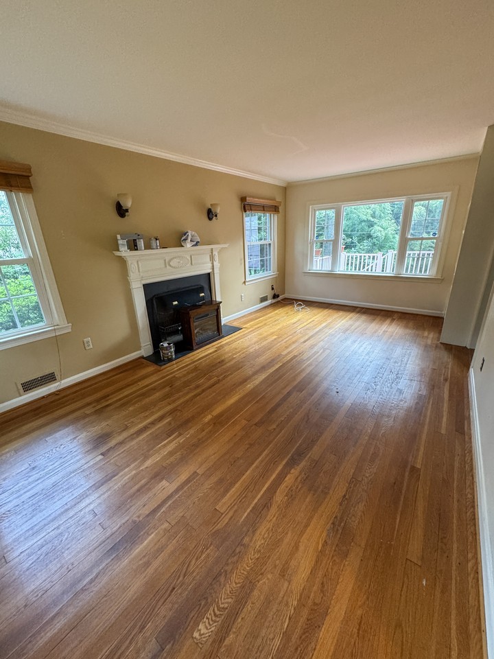 2804 Crest Ave #NA - Photo 3 of 23