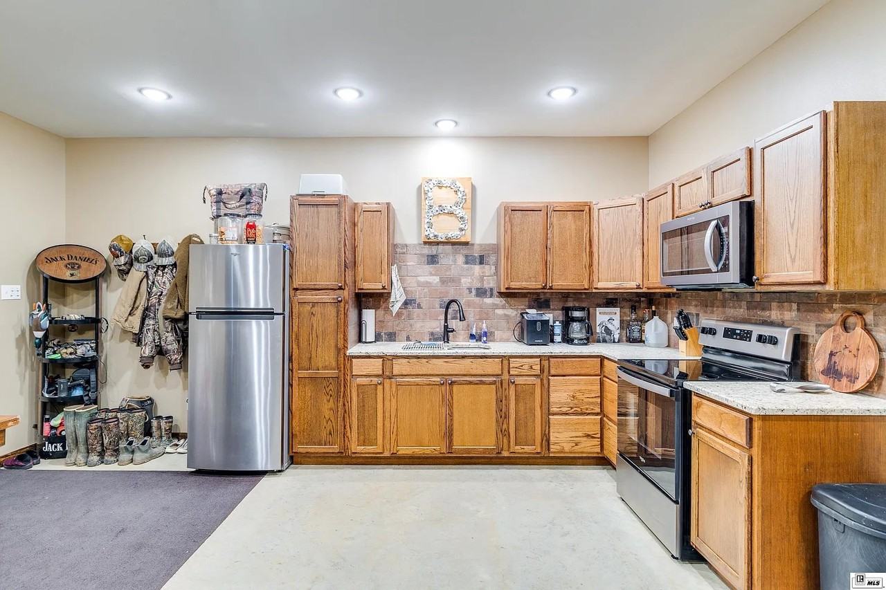 5900 Winnsboro Road Camp B #NA - Photo 2 of 14