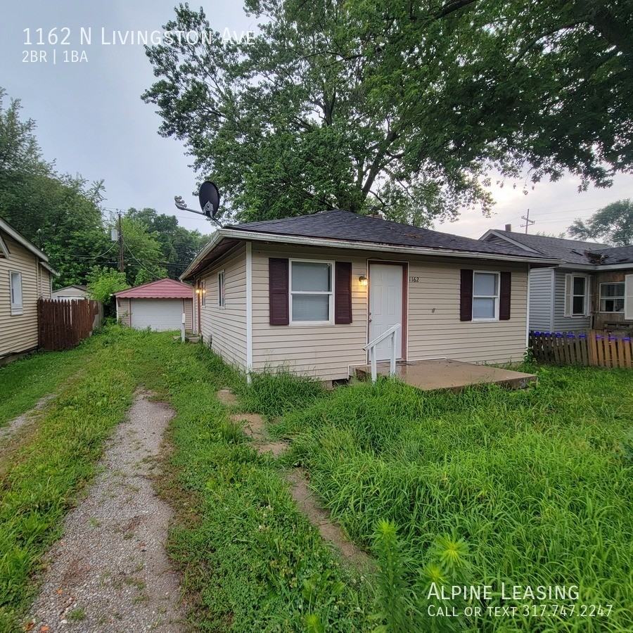 1162 N Livingston Ave