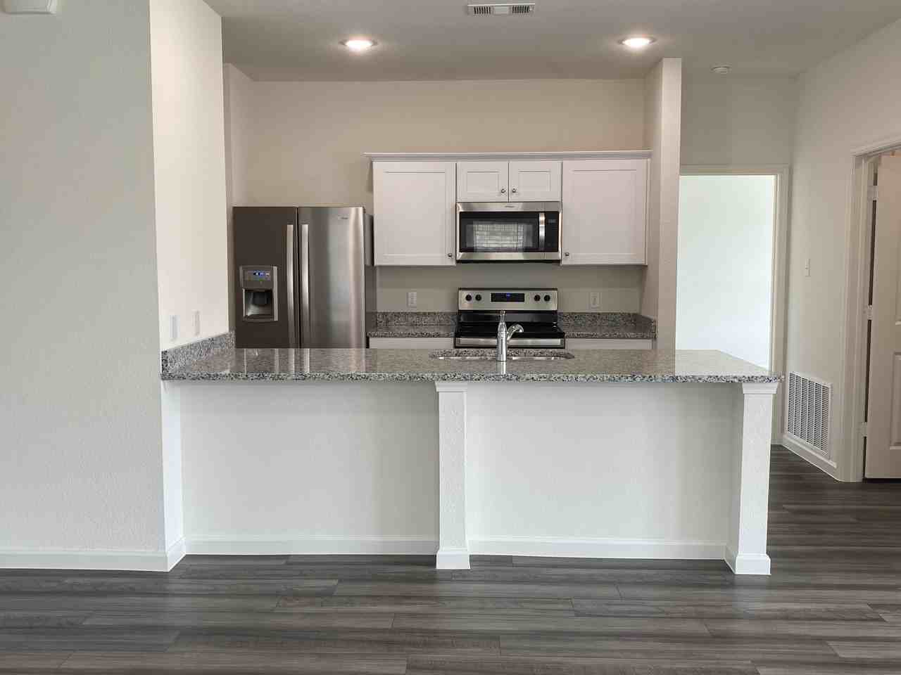 778 Yorkshire Dr #NA - Photo 5 of 20