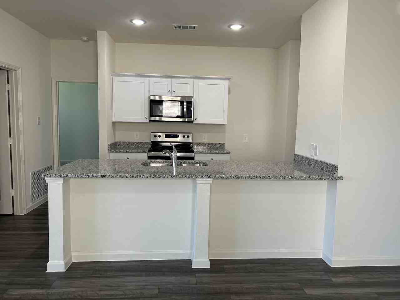 778 Yorkshire Dr #NA - Photo 7 of 20