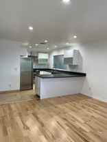 1146 N Clark St #8 - Photo 1 of 1