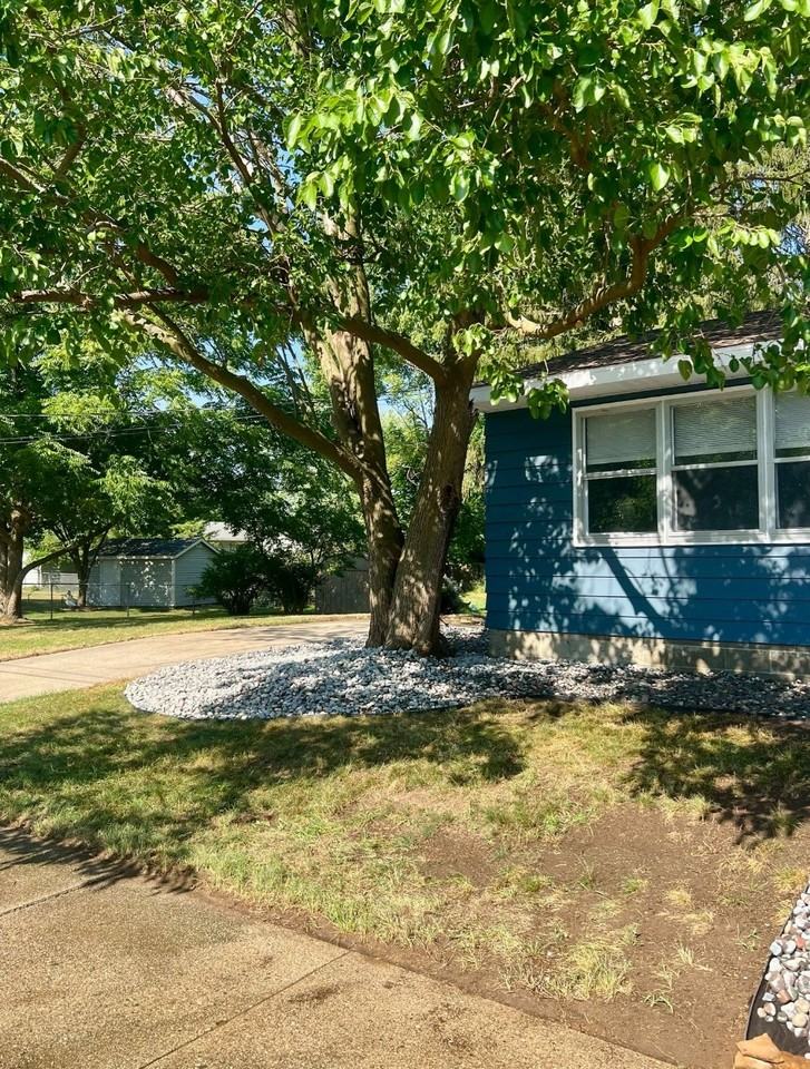 520 S Eastern Ave #NA - Photo 3 of 18