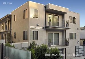 1418 N Poinsettia Pl #5 - Photo 1 of 1