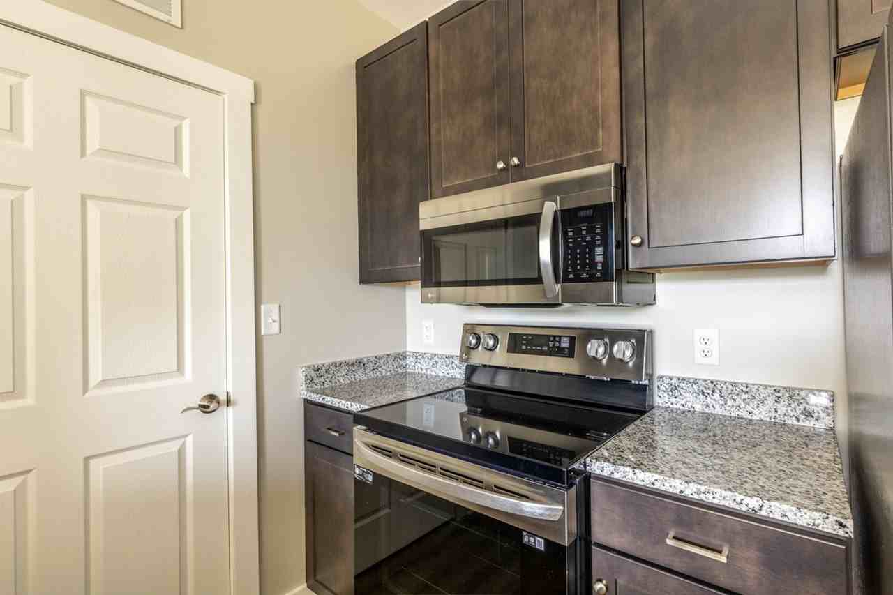 Druid Ave Apartments - Photo 6 of 27