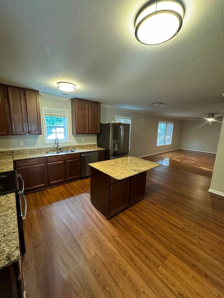 12 Red Winds Ct - Photo 5 of 23