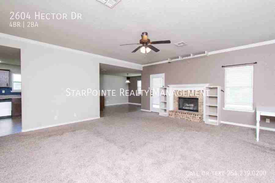 2604 Hector Drive - Photo 2 of 22