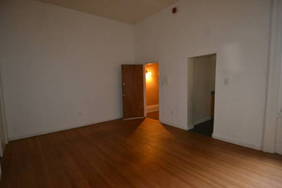 1510 Pine Street - Photo 3 of 23