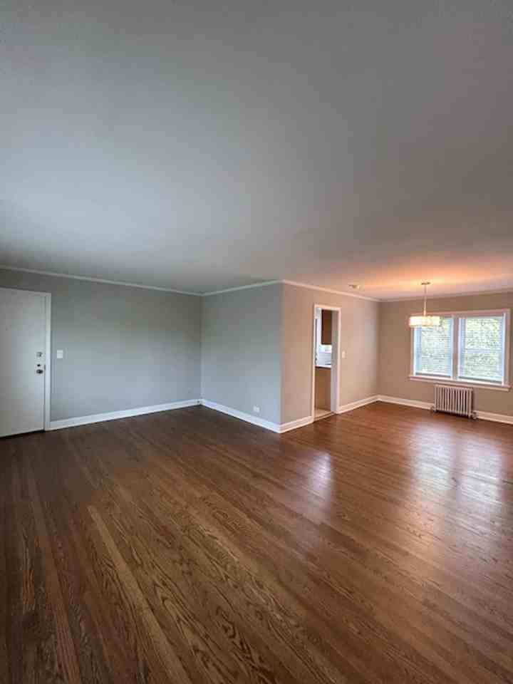 1216-1226 Harvard Terrace - Photo 5 of 12